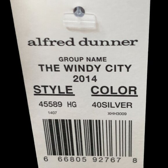 Alfred Dunner quarter sleeve solid silver lame metallic pullover sweater NEW S - Picture 2 of 6